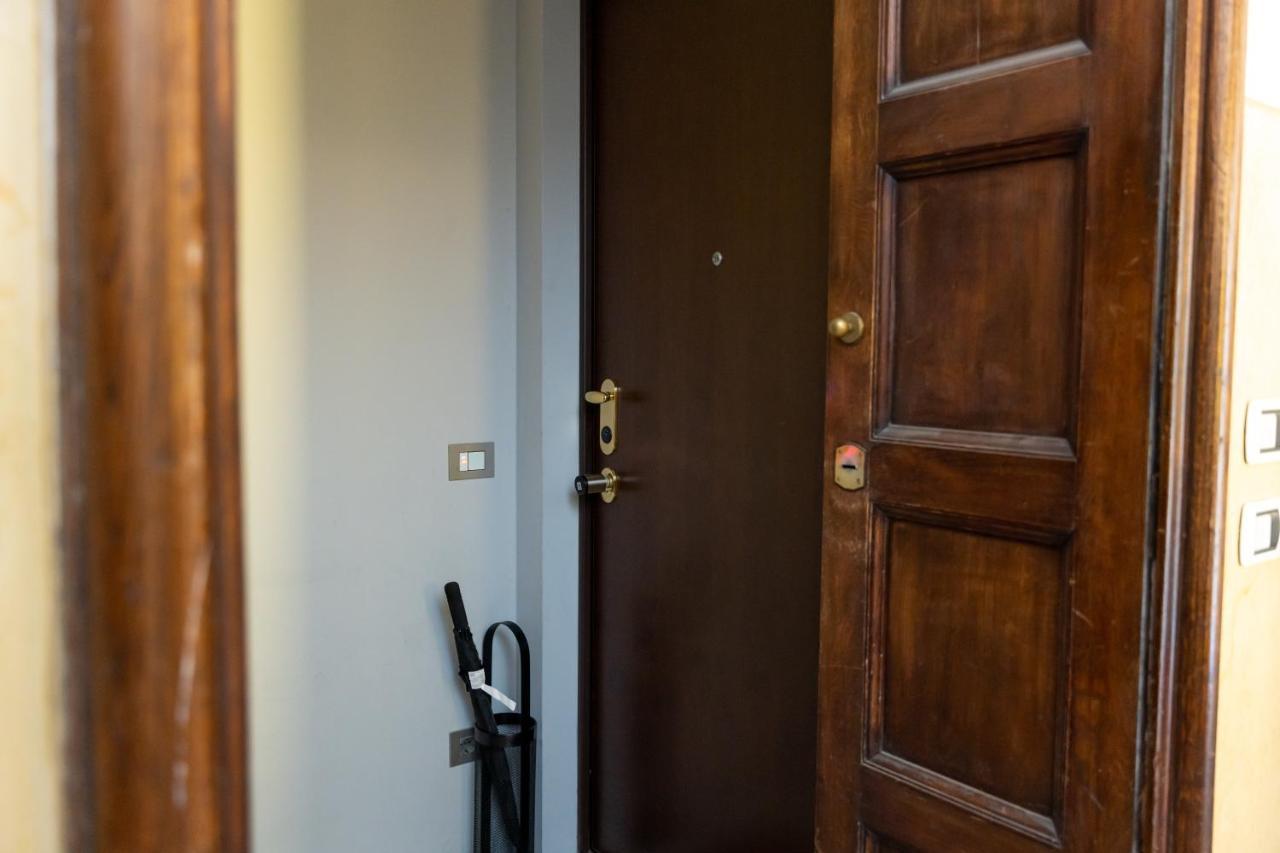 5 Min Duomo Luxury Home In Brera Design District 米兰 外观 照片